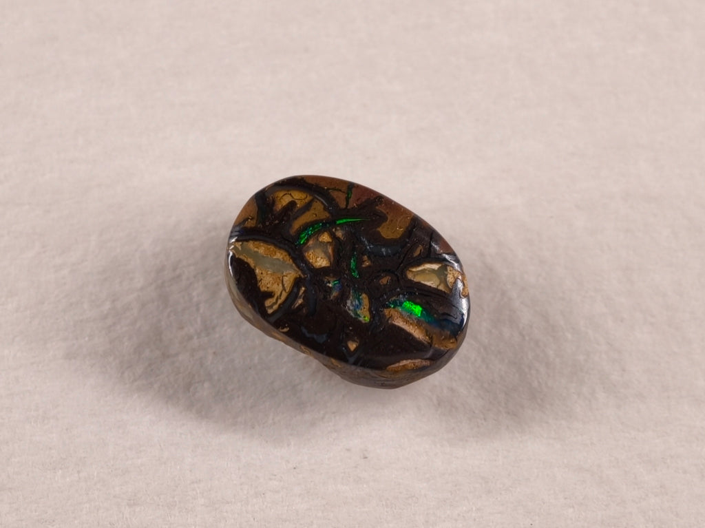 Opale boulder d’Australie — ovale — 4,2 ct