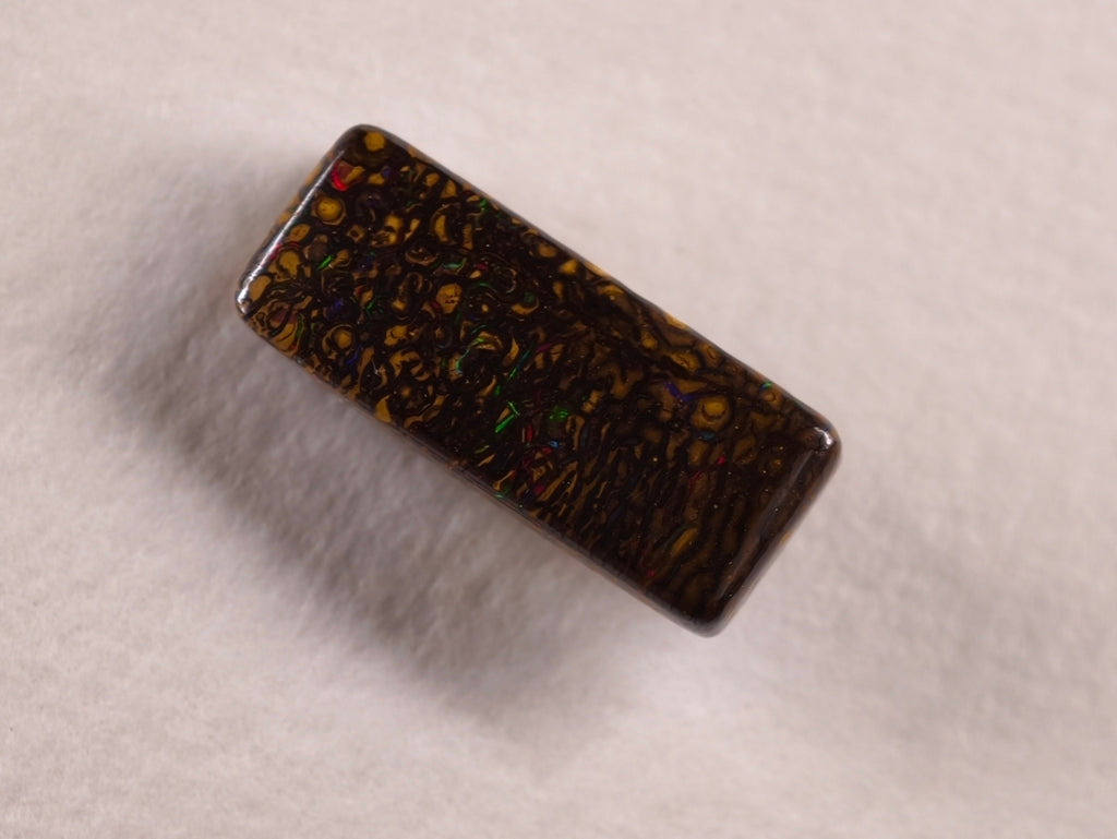 Opale boulder d’Australie — rectangle — 10 ct