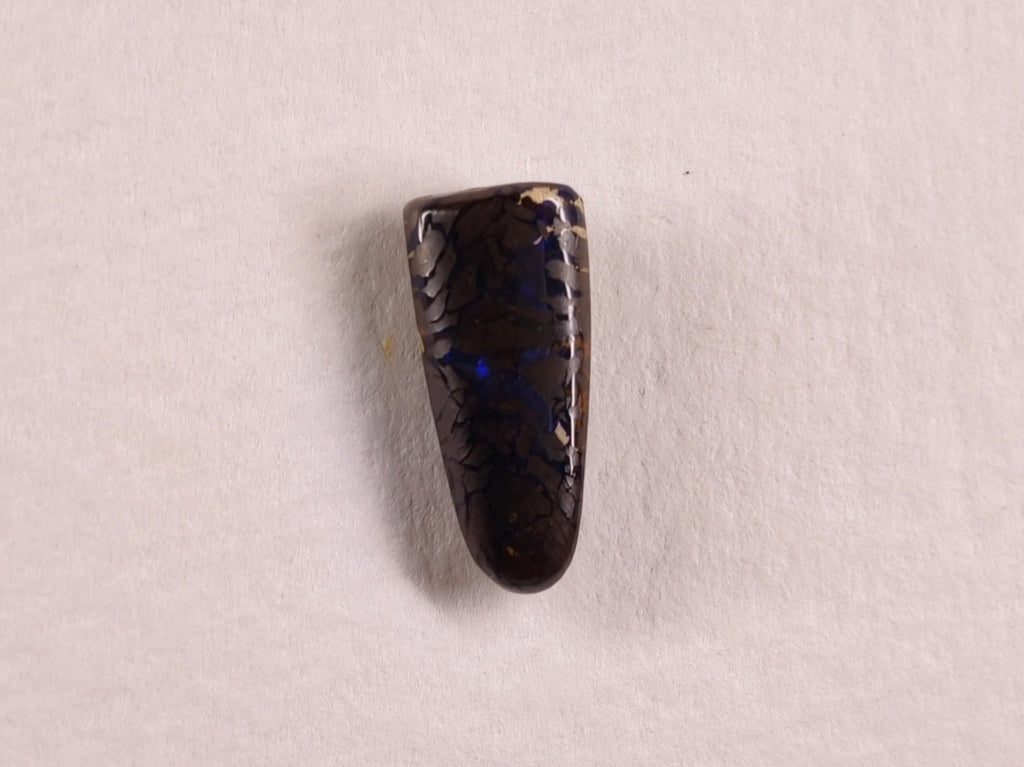 Opale boulder d’Australie — forme libre — 10,3 ct