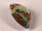 Opale boulder d’Australie — forme libre — 10,3 ct