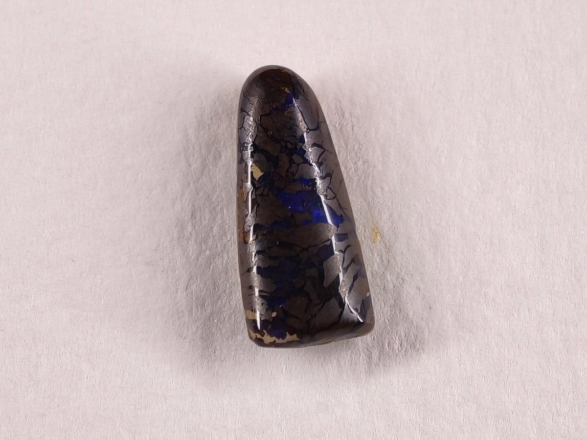 Opale boulder d’Australie — ovale — 2,1 ct