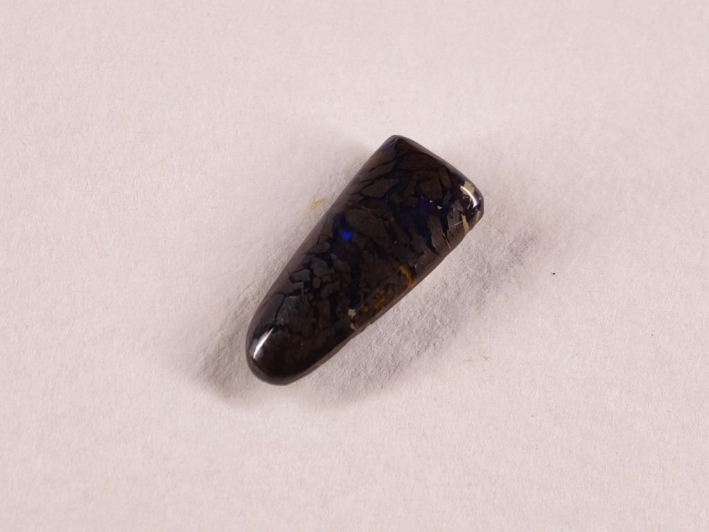 Opale boulder d’Australie — ovale — 2,1 ct