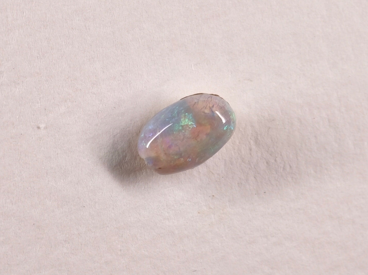 Opale d’Australie — ovale — 1,25 ct
