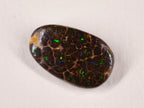 Opale boulder d’Australie — forme libre — 12 ct