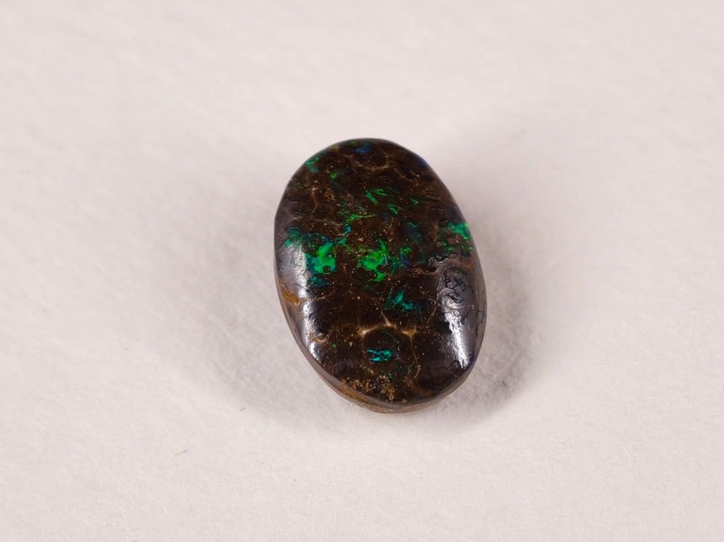 Opale boulder d’Australie — ovale — bleu, vert — 3,7 ct