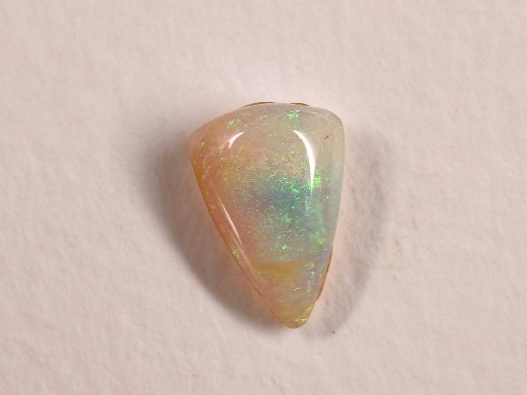 Opale boulder d’Australie — forme libre — 2,65 ct