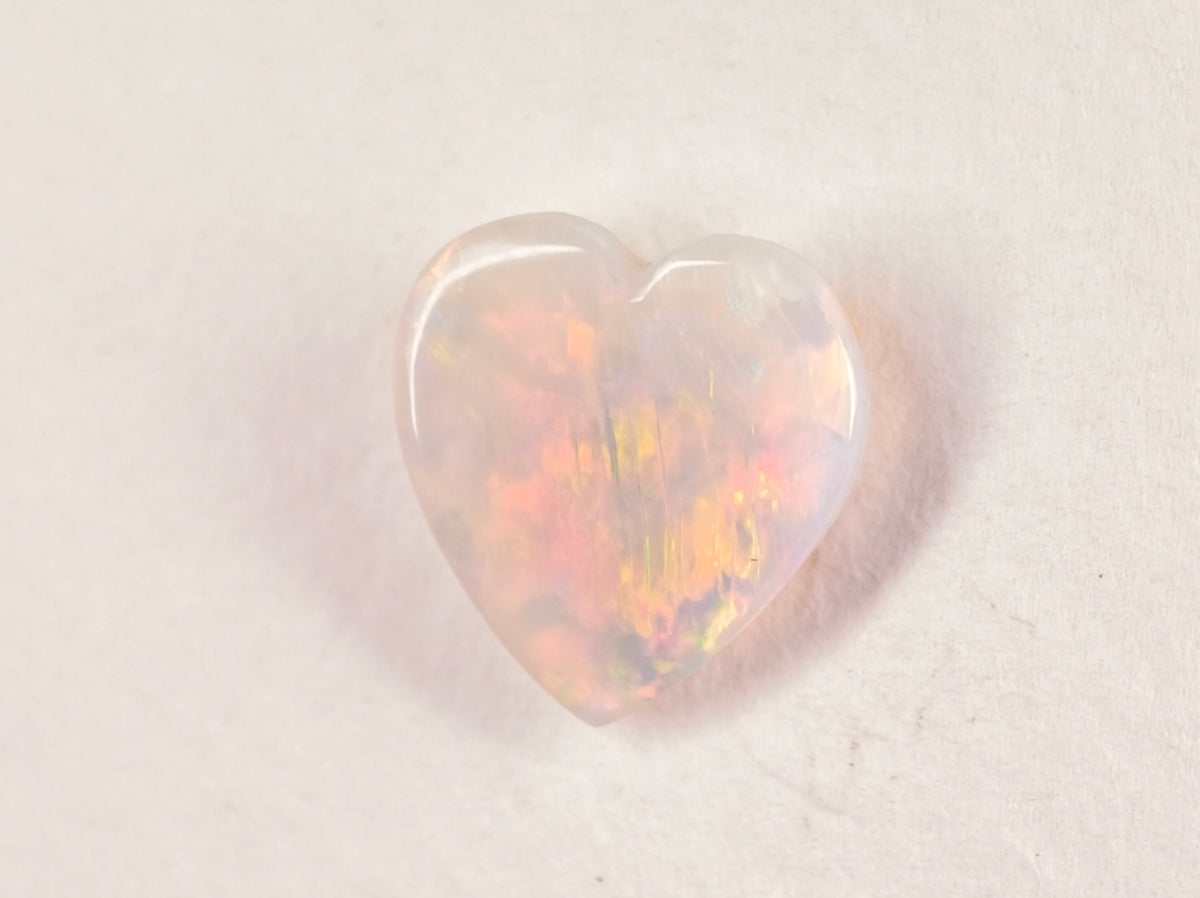 Opale d’Australie — cœur — 1,4 ct