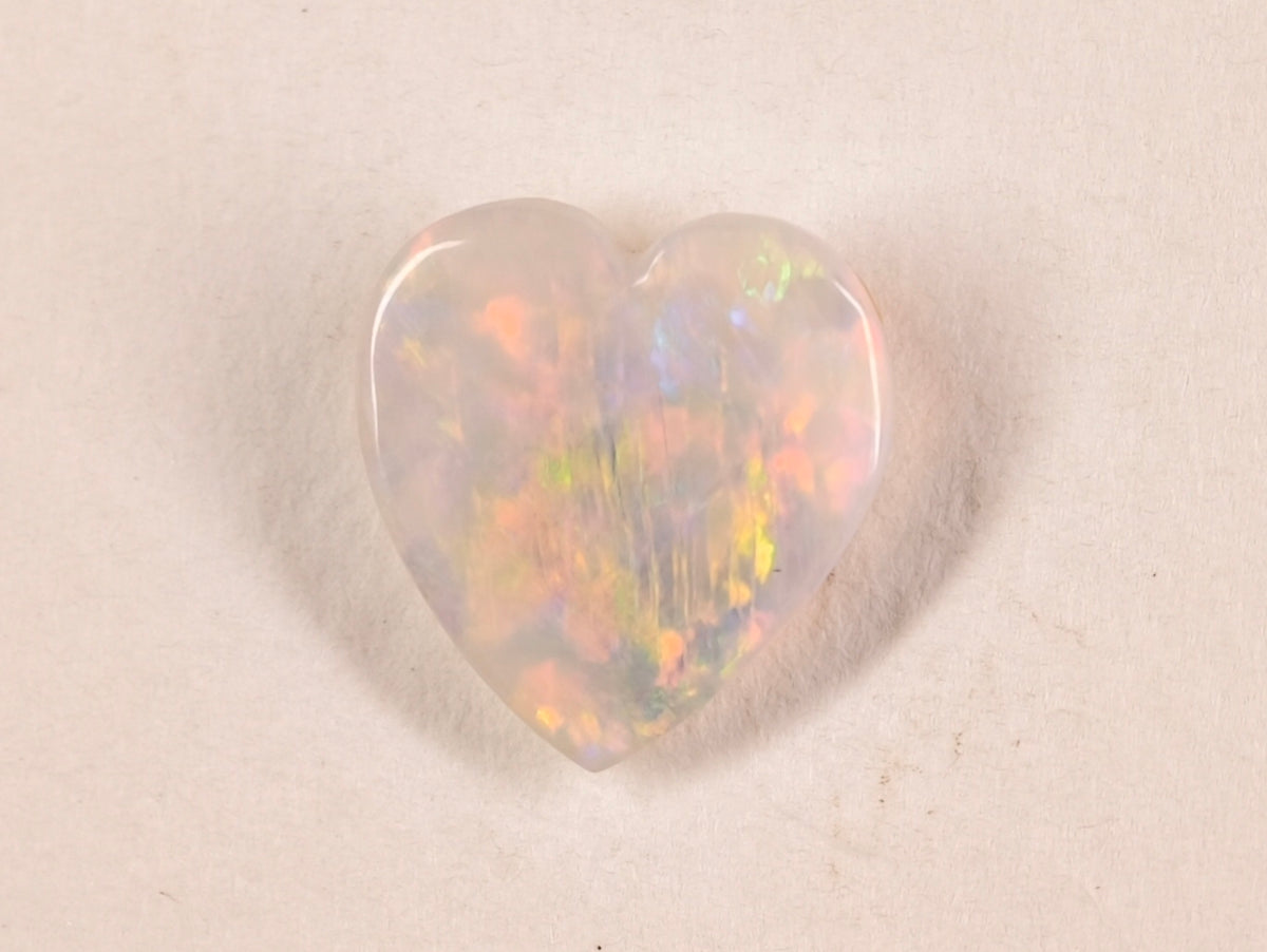 Opale d’Australie — cœur — 1,4 ct