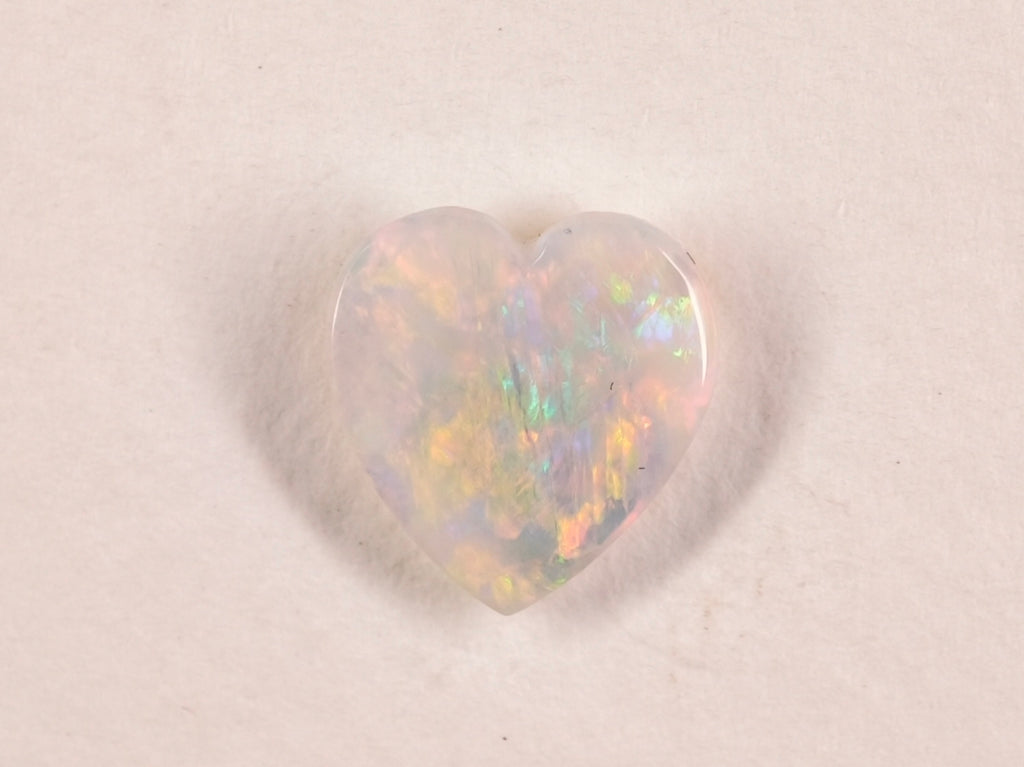 Opale d’Australie — cœur — 1,4 ct
