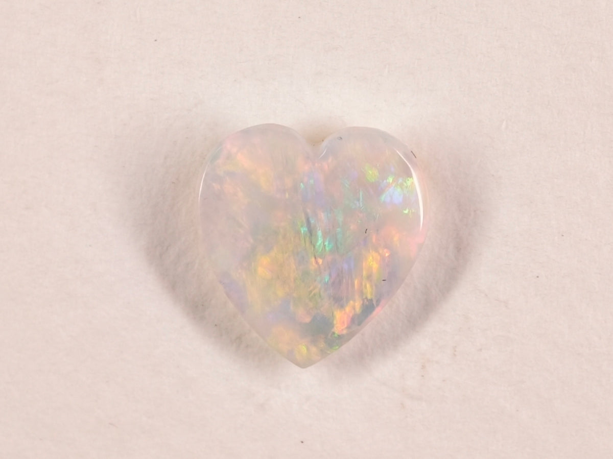 Opale d’Australie — cœur — 1,4 ct