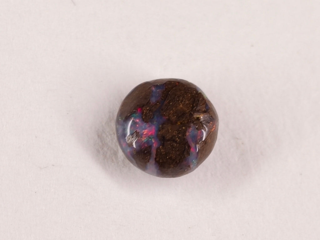 Opale boulder d’Australie — rond — 1,6 ct
