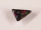 Opale boulder d’Australie — triangle — 2 ct