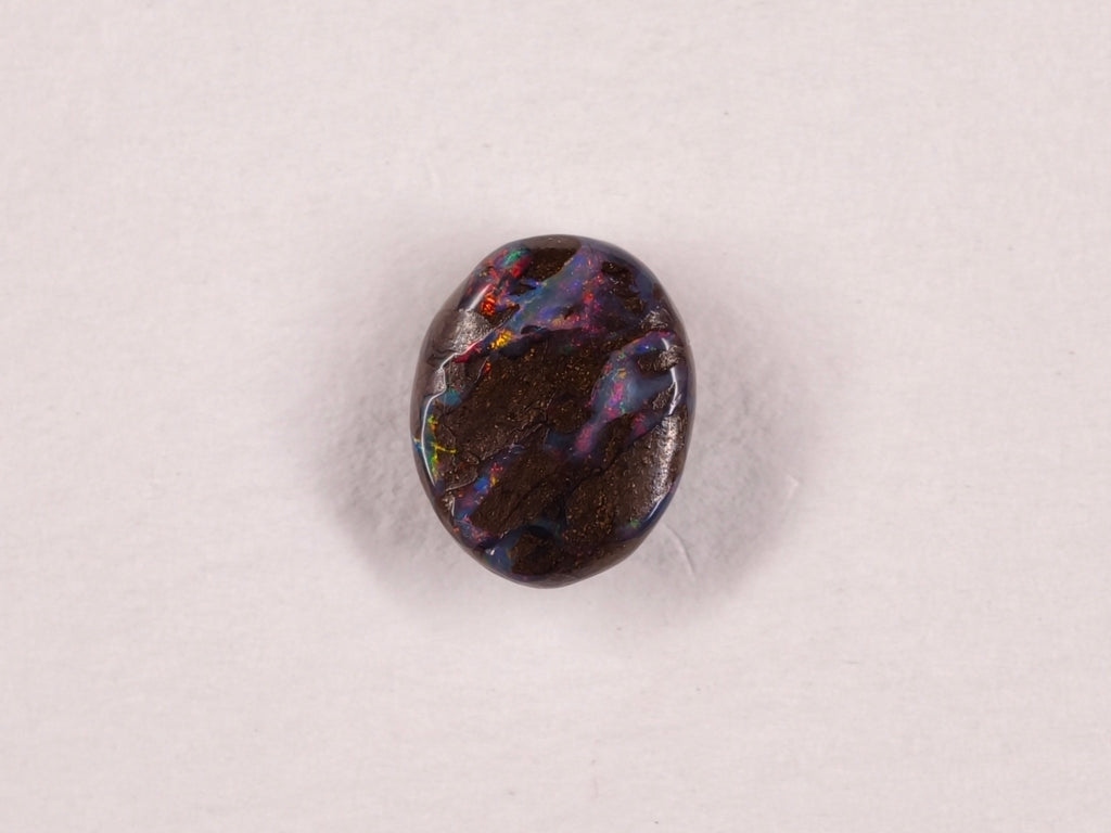 Opale boulder d’Australie — ovale — 1,8 ct