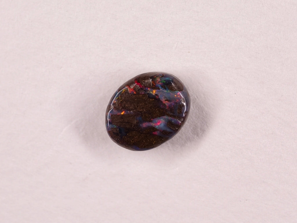 Opale boulder d’Australie — ovale — 1,8 ct