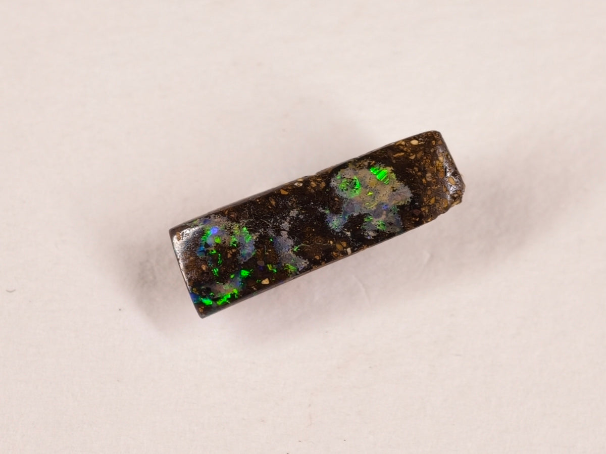 Opale boulder d’Australie — rectangle — bleu-vert