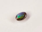 Opale boulder d’Australie — ovale — 0,9 ct