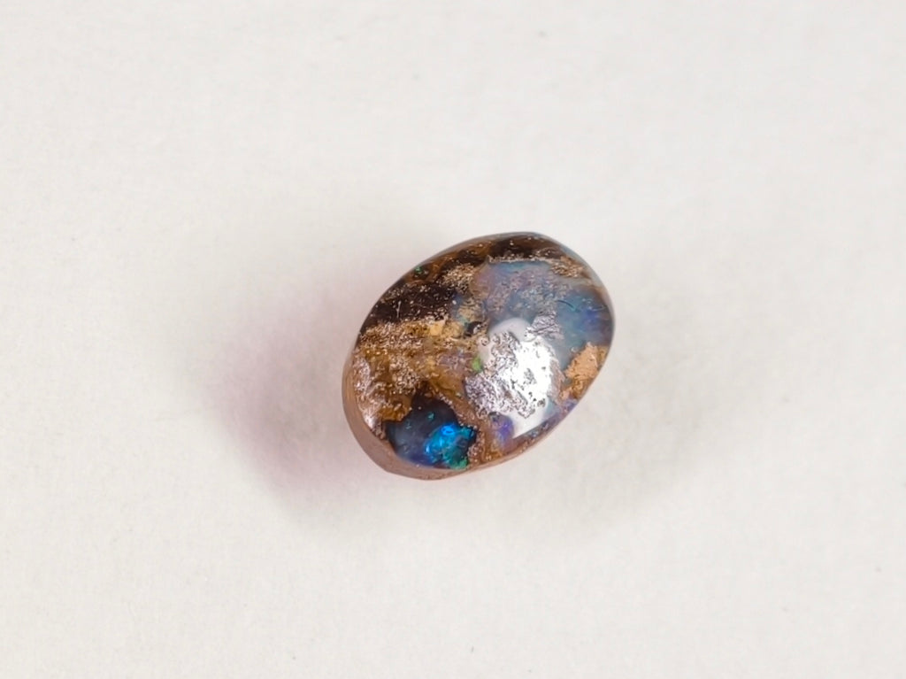 Opale boulder d’Australie — ovale — 1,1 ct