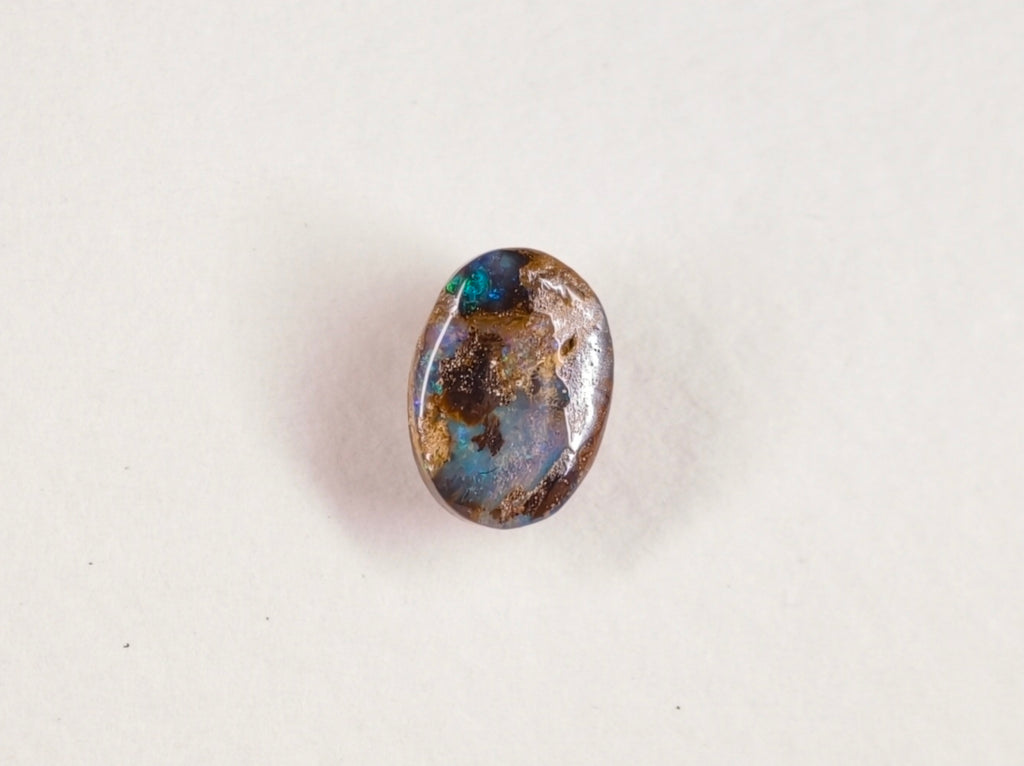 Opale boulder d’Australie — ovale — 1,1 ct