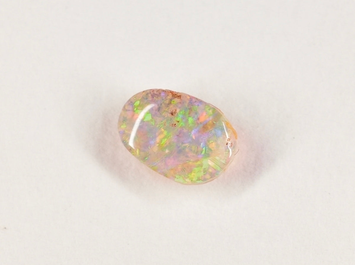 Opale boulder d’Australie — 0,9 ct