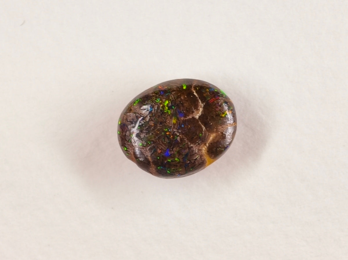 Opale boulder d’Australie — ovale — 2,2 ct