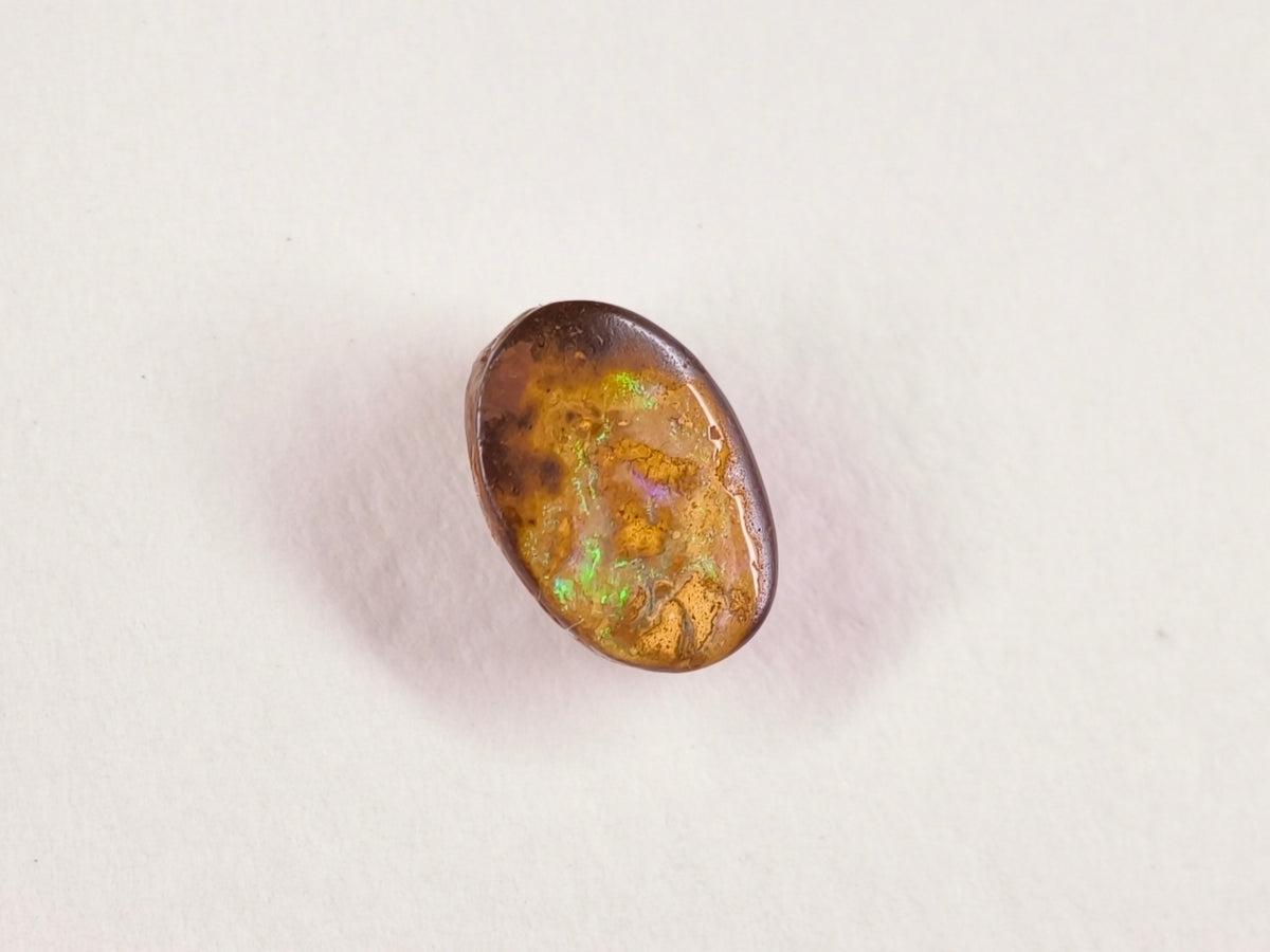 Opale boulder d’Australie — ovale — 2,3 ct