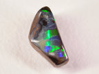 Opale boulder d’Australie — forme libre — 18,2 ct