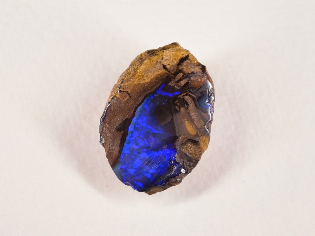 Opale boulder d’Australie — forme libre — 30,7 ct