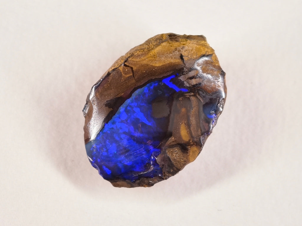 Opale boulder d’Australie — forme libre — 30,7 ct