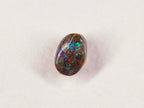 Opale boulder d’Australie — ovale — 1,3 ct