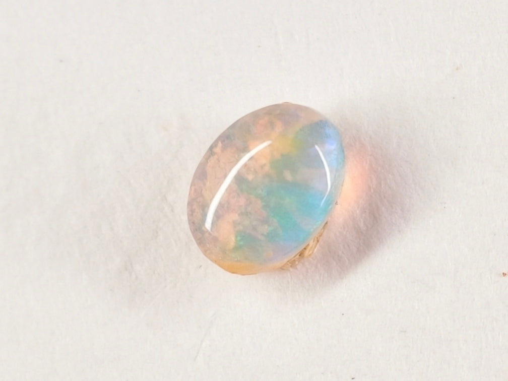 Opale boulder d’Australie — ovale — 0,55 ct