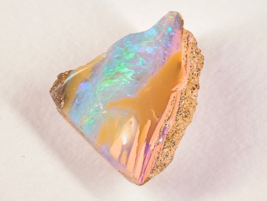 Duo d’opales boulder d’Australie — forme libre — 50 ct