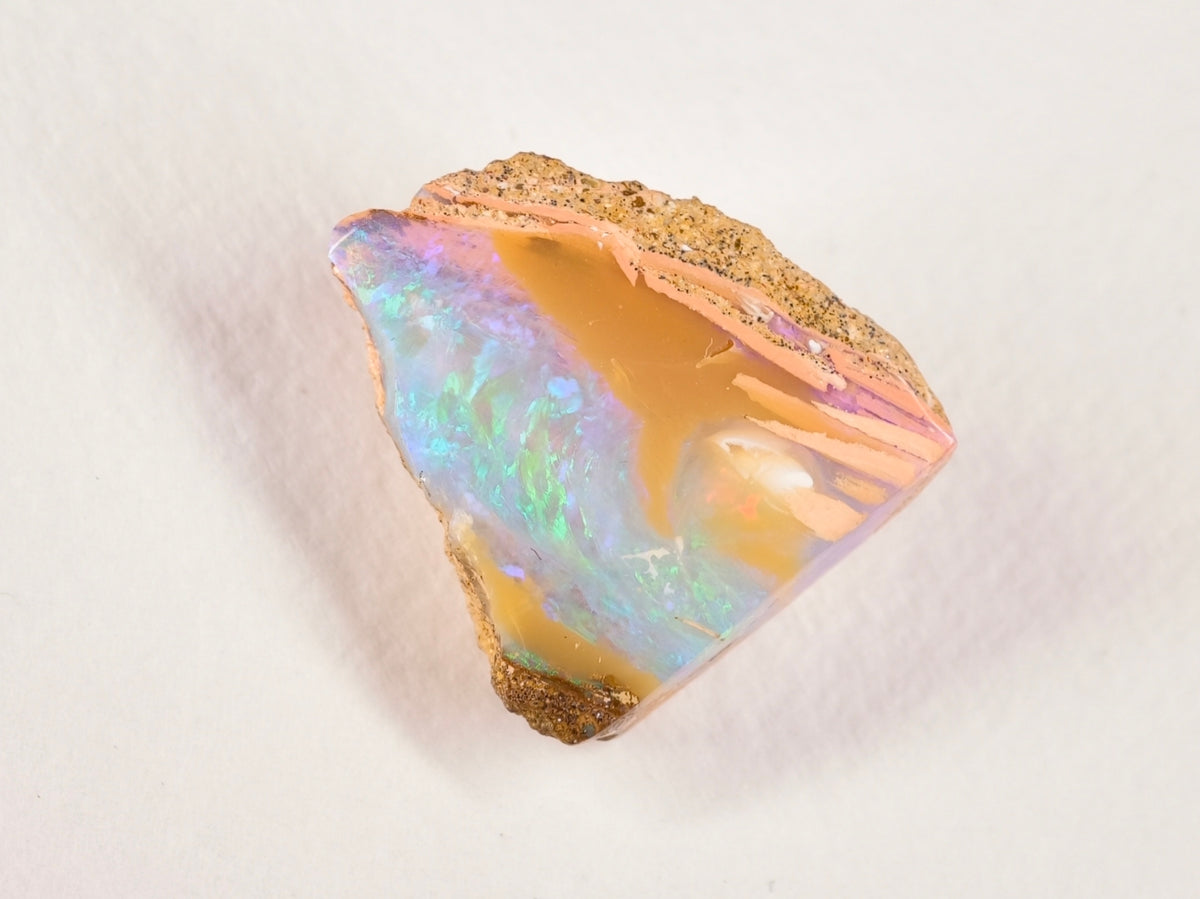Duo d’opales boulder d’Australie — forme libre — 50 ct