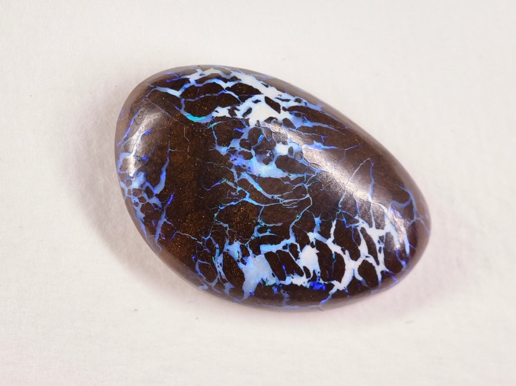 Opale boulder d’Australie — forme libre — bleu-vert — 28 ct