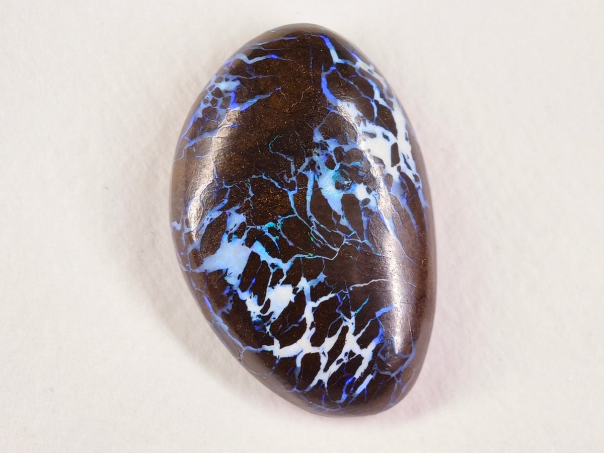 Opale boulder d’Australie — forme libre — bleu-vert — 28 ct