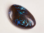Opale boulder d’Australie — forme libre — bleu-vert — 28 ct