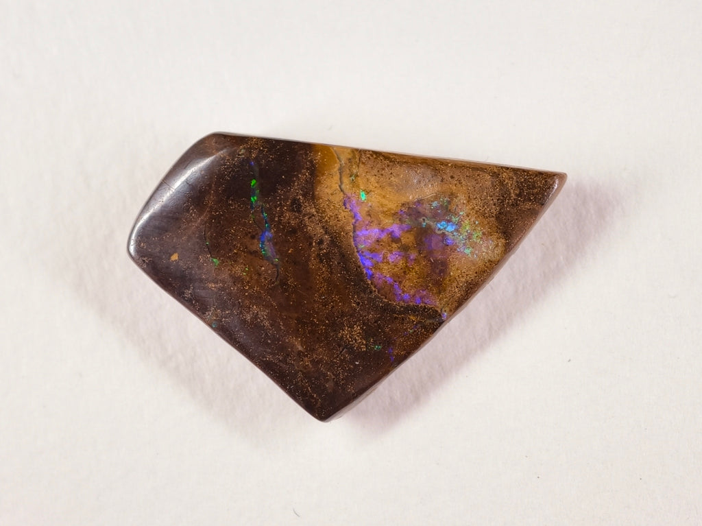 Opale boulder d’Australie — forme libre — 21,3 ct