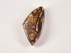 Opale boulder d’Australie — forme libre — violet — 28 ct