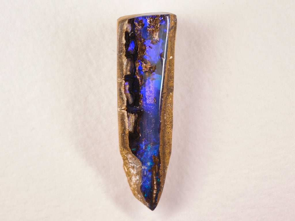 Opale boulder d’Australie — forme libre — 17,7 ct