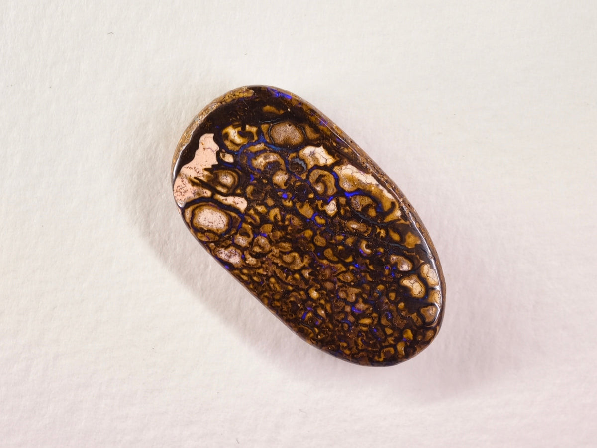 Opale boulder d’Australie — forme libre — 19 ct