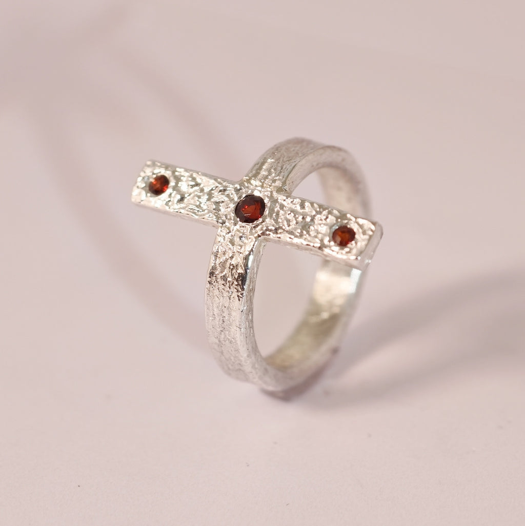 Bague croix en argent 925 et grenats – Taille 56 – BA06 — vue 5 — Tirou Bijou