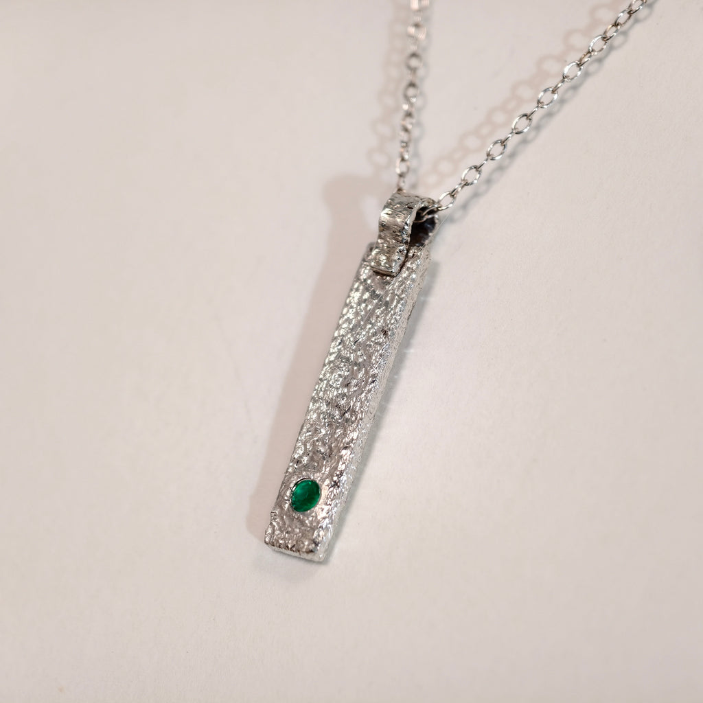 Pendentif émeraude en argent 925 – P01 — vue 3 — Tirou Bijou
