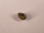 Opale boulder d’Australie — goutte — 1,5 ct