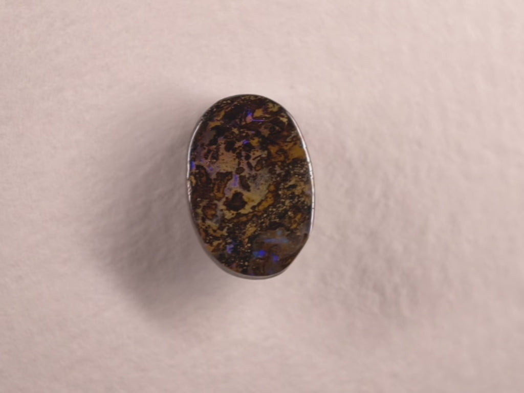 Opale boulder d’Australie — ovale — 6,2 ct