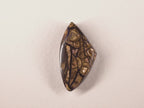 Opale boulder d’Australie — forme libre — violet — 28 ct