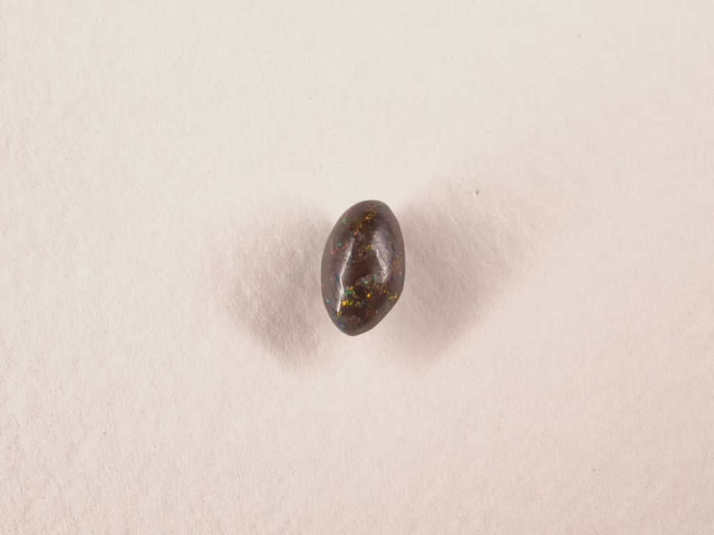 Opale boulder d’Australie — marquise — 1,2 ct