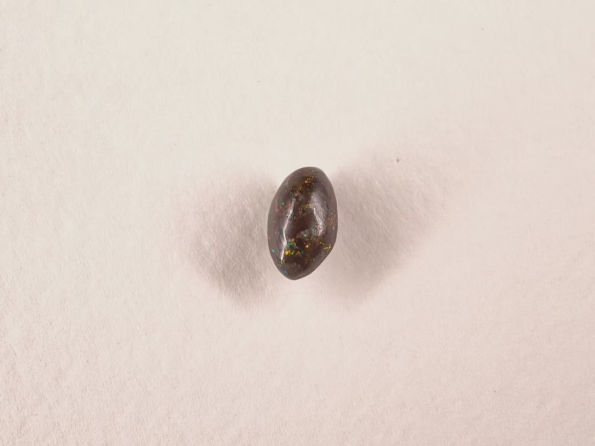 Opale boulder d’Australie — marquise — 1,2 ct